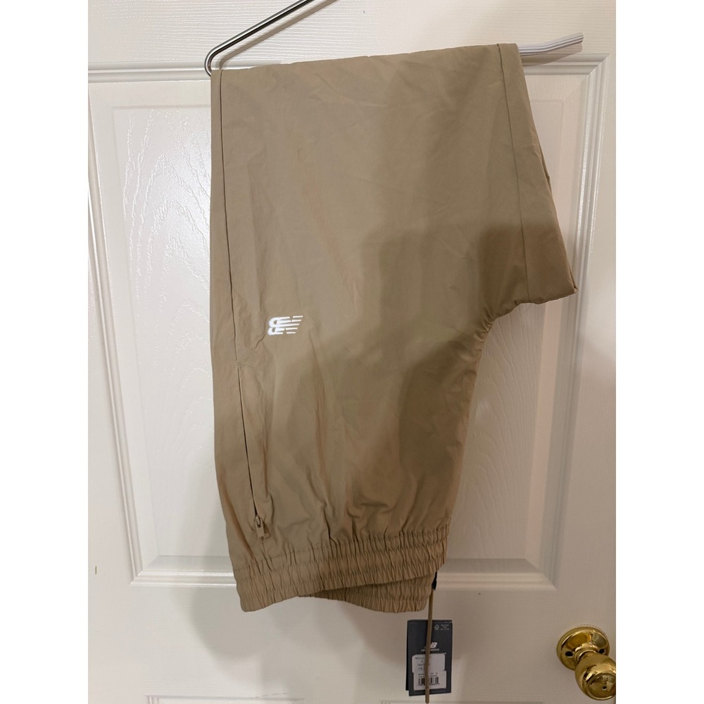 New Balance Womens Athletics Standard Woven Joggers Tan Size XL NWT (0083)